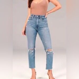 Denim Forum Aritzia The Lola High Rise Skinny Cropped Jeans, Distressed, Size 26